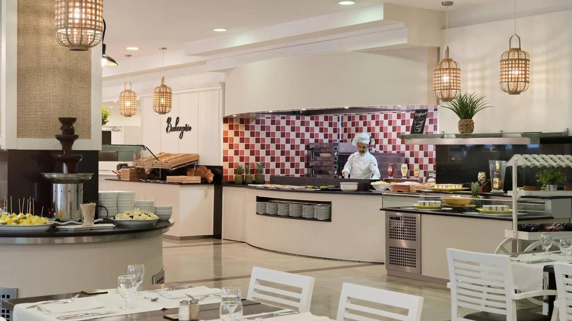 **** Hotel H10 Salou Princess Spanien